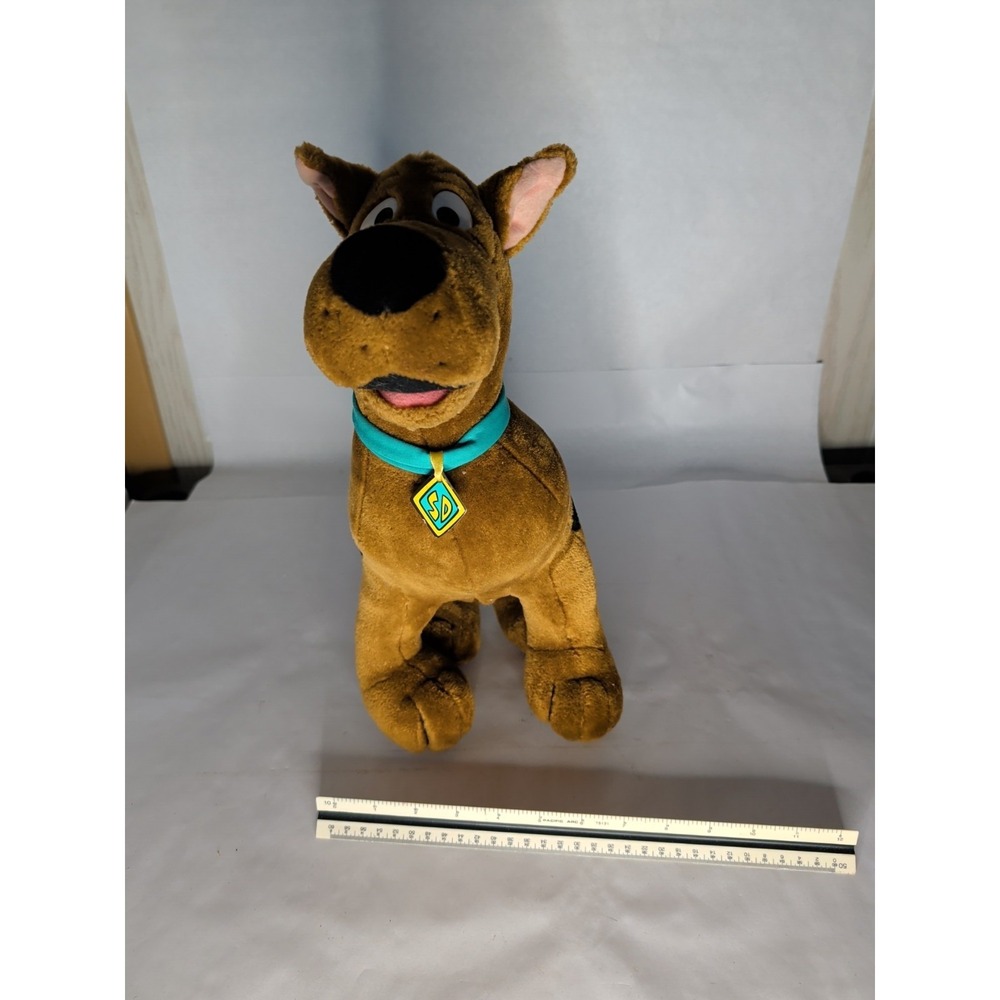 1998 Cartoon Network Scooby Doo 14" Equity Toys Plush (Doesn't Talk)